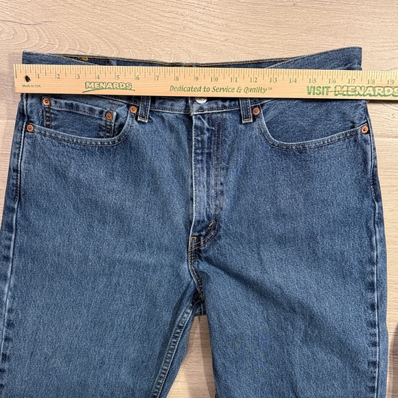 Levi’s 550 Men’s Relaxed Fit Jeans Medium Wash W35 L32 Classic Denim - Picture 9 of 9